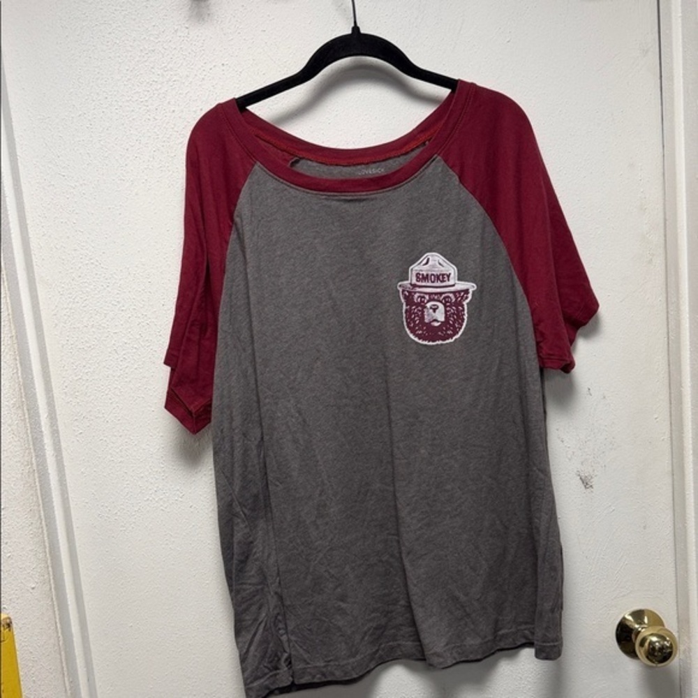 Lovesick Burgundy and Gray Short Sleeve Tee
